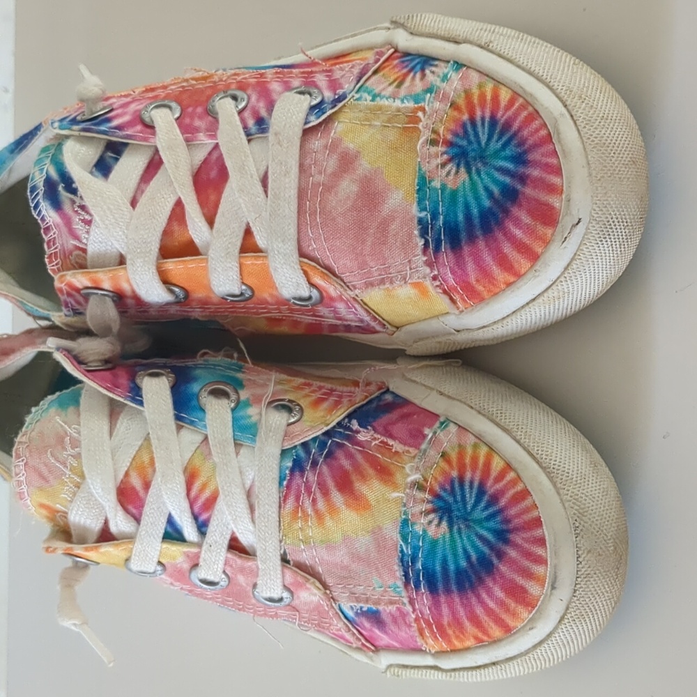 Blowfish Malibu Tie-dyed Slip On Sneakers - Picture 3 of 10